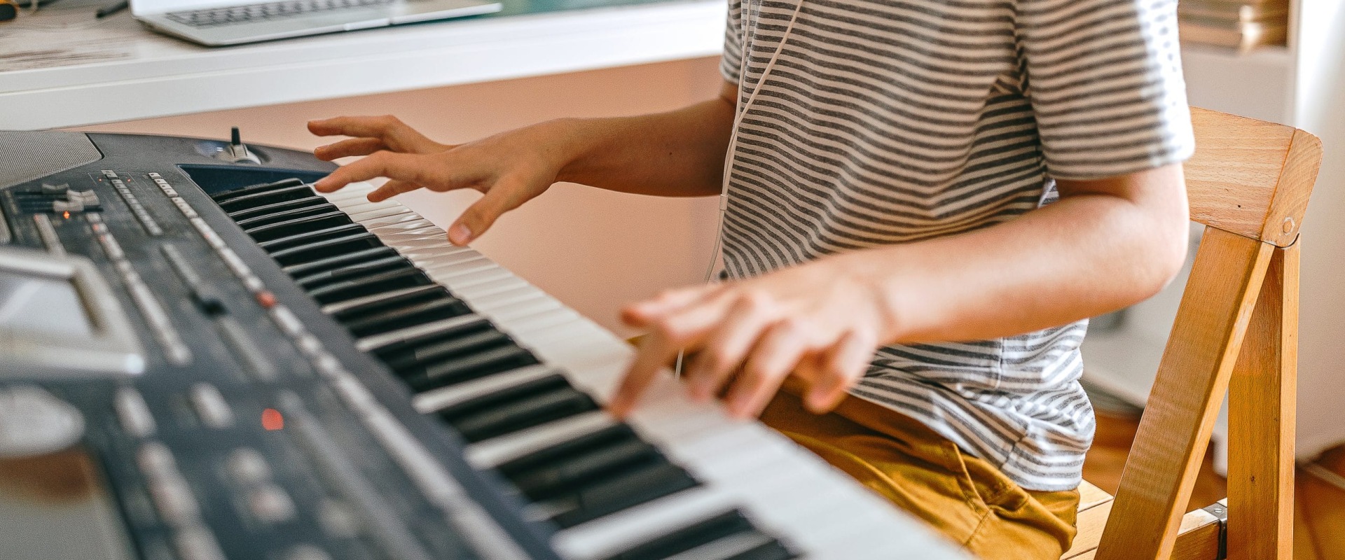 The Ultimate Guide to Paying for Online Piano Lessons as an Adult