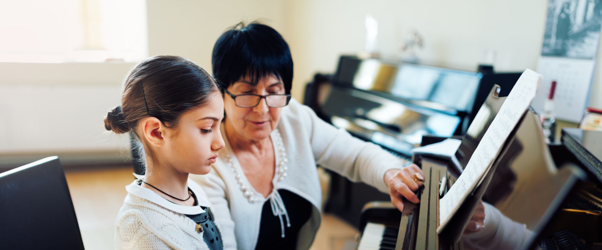 The Ultimate Guide to Age-Appropriate Online Piano Lessons for Adults
