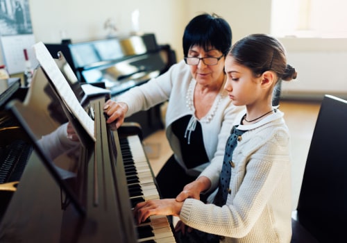 The Ultimate Guide to Age-Appropriate Online Piano Lessons for Adults